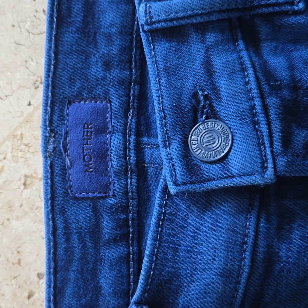 MOTHER The Rascal Ankle Fray Jeans - Picture 9 of 16